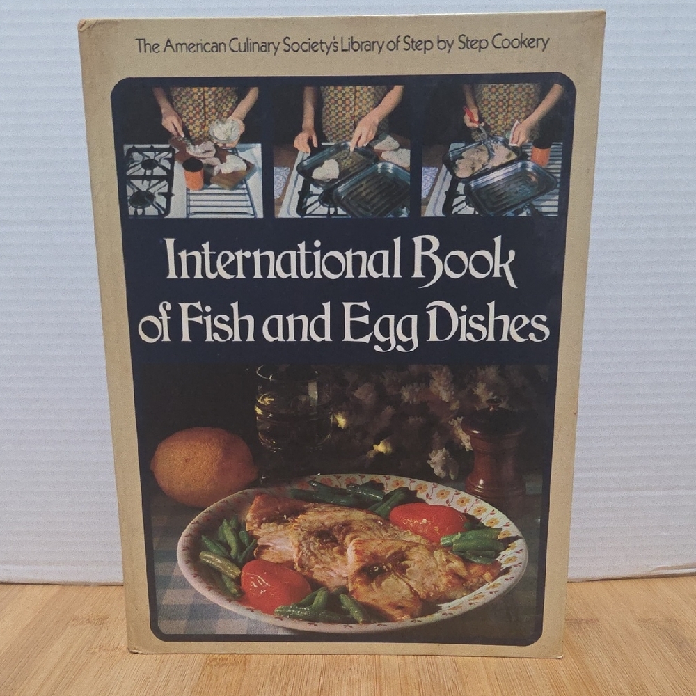 International Book of Fish and Egg Dishes Vintage Cookbook